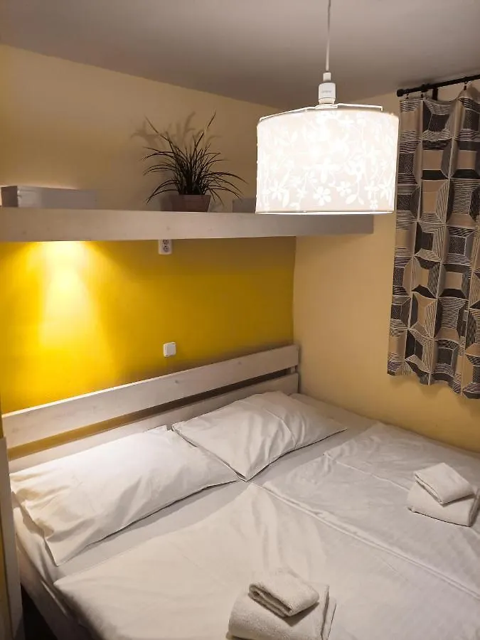 Hostel Charles Bridge Hostel&Apartments Prag