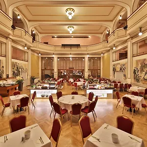 4* Szálloda Ariston