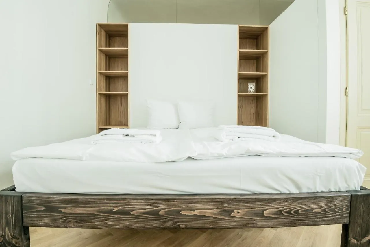 Charles Bridge Hostel & Apartments Prague