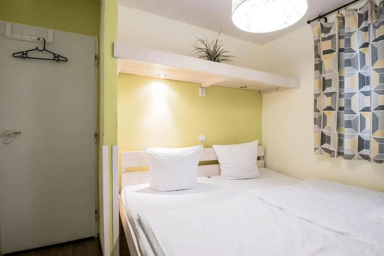 Charles Bridge Hostel & Apartments Prag