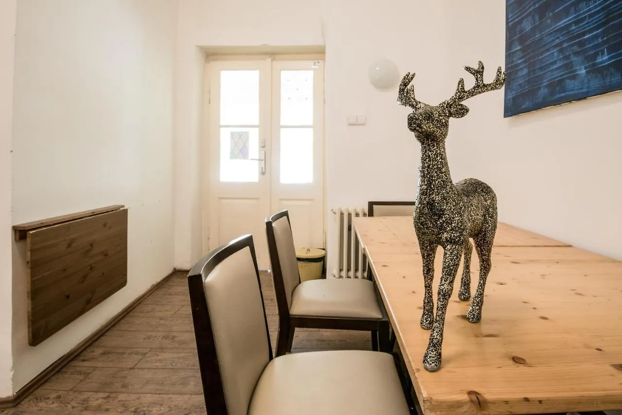Charles Bridge Hostel & Apartments Prag