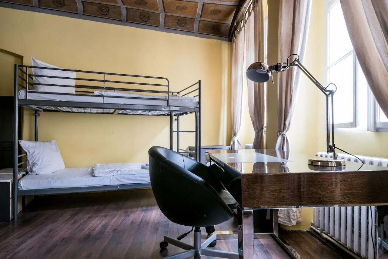 Charles Bridge Hostel & Apartments Prag