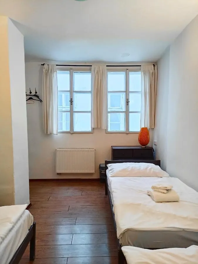 Charles Bridge Hostel & Apartments Prag Tjeckien